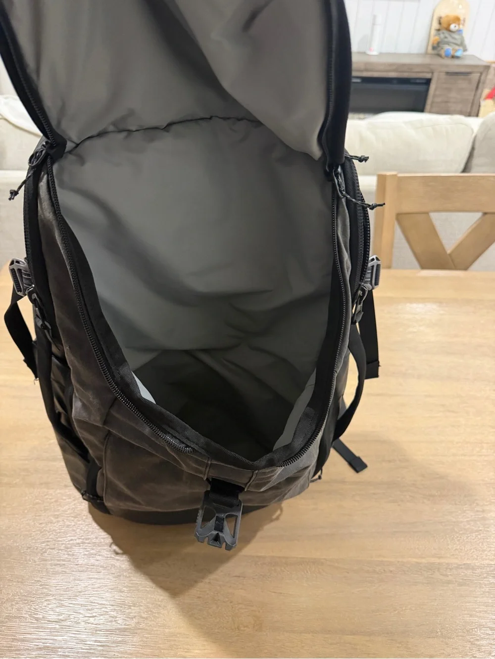 Kuhl Eskape 25L Kanvas Backpack
